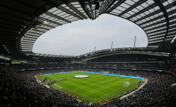 中超收官战观众人数：梭鱼湾62330人刷新本赛季纪录