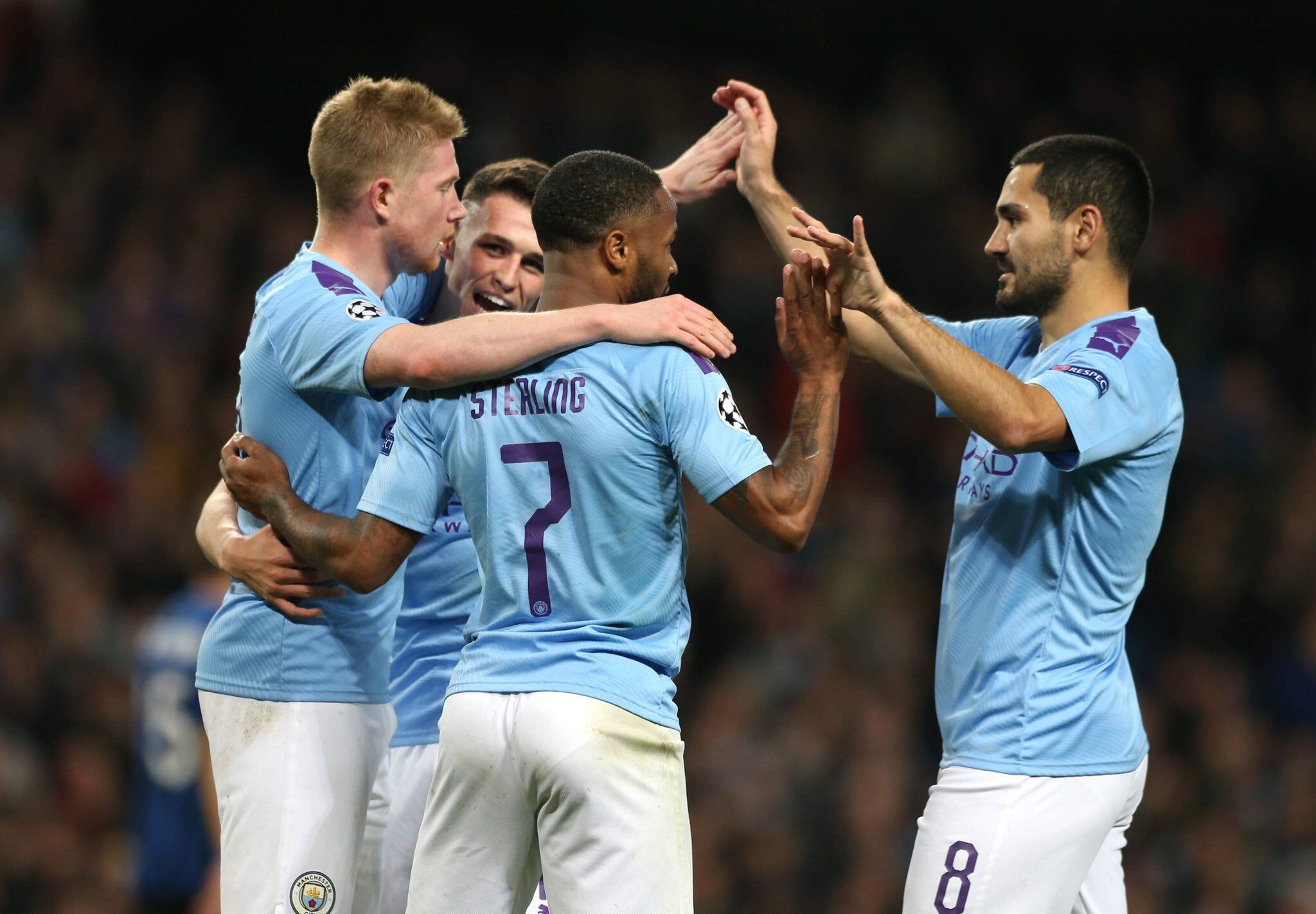 昂达夫首次德甲连场进球2+；对多特进6球生涯德甲单一对手最多