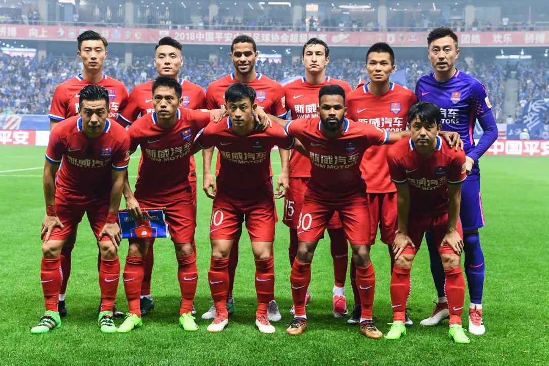 Shams：雄鹿愿与字母哥探讨留队或交易可能性，尼克斯不再是首选下家