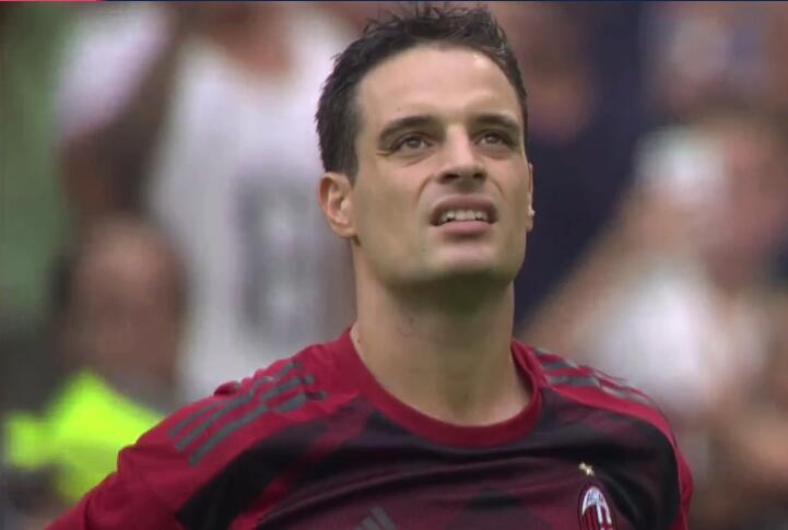 米兰补强后防线时出现新名字：萨索洛的杰伊·伊德泽斯